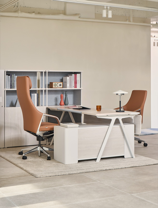 EFFICIENT MODULAR FURNITURE